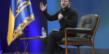 Live: Macron 'hopes to convince' Trump to include Europe in Ukraine negotiations