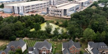 Trump’s AI Tech Push Faces Energy, Innovation Uncertainty