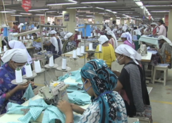 Consumers need to think before buying clothes: worker rights activist Kalpona Akter tells France 24