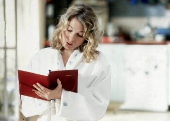 Best 2000s Rom Coms for Your Next Movie Night