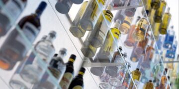 Pernod Ricard cuts sales outlook on tariff uncertainty
