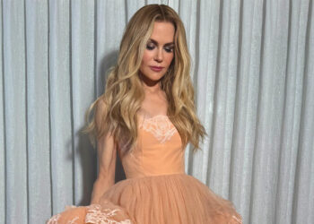 Nicole Kidman Does Custom Chloé For Women Of The Year Event