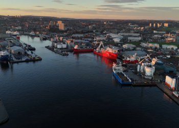 Keir Starmer’s 1,000 jobs pledge could take 20 years, GB Energy boss admits | Politics News