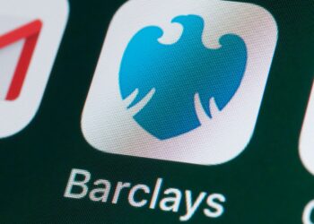 Barclays says IT glitch that locked people out of their accounts has been resolved | UK News