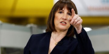 Reeves calls in bank chiefs for growth talks | Money News