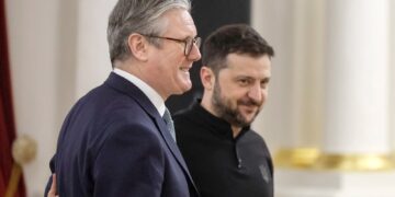 Ukraine still on ‘irreversible path to joining NATO’ Starmer tells Zelenskyy | Politics News