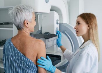 AI could drive big increase in number and speed of women being treated for breast cancer | UK News