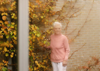 She’s Trying to Stay Ahead of Alzheimer’s, in a Race to the Death