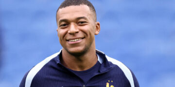 Mbappé recalled to France team for Nations League quarter-finals against Croatia