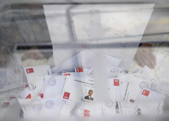 Millions of Turkish voters back ousted Istanbul mayor in opposition primary