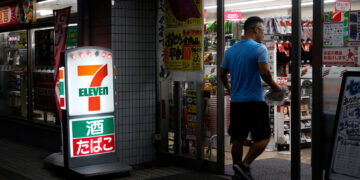 7-Eleven is still struggling to fend off its Canadian suitor