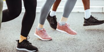 ‘Rucking’ Is The Latest Walking Trend You Need To Try. Here’s Why.