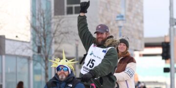 Former Reality Star Wins Iditarod In Race Marred By Death Of Pregnant Dog