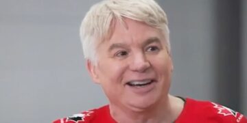 Mike Myers Jabs Trump Without Even Using His Name