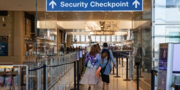 Border Patrol Is Searching Phones: What Travelers Should Know