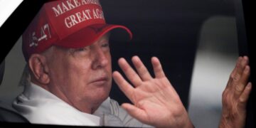 Trump Says He Won’t ‘Fire People’ Over Signal Messages, Reiterates Support Of National Security Team