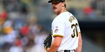 Bidding on Paul Skenes MLB Debut Patch card nears his 2025 salary