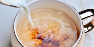 How a Cup of Tea Laid the Foundations for Modern Statistical Analysis