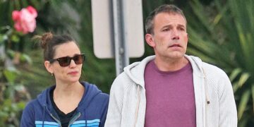 Jennifer Garner ‘Afraid’ Of Rekindling Romance With Ben Affleck