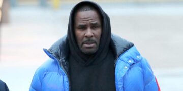 ‘When R. Kelly Calls, You Answer’