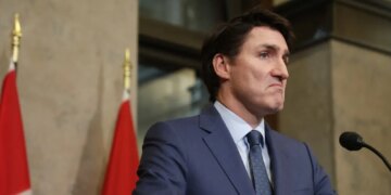 Trump Plunges U.S. Into Trade War With Canada, Mexico, China