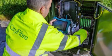 CityFibre shareholders to inject £500m in refinancing deal | Money News