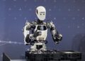 Humanoid machine performs real-world task in significant development in robot revolution | Science, Climate & Tech News