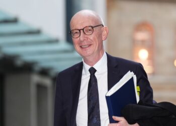 Senior civil servants to have pay linked to performance under new government plans | Politics News