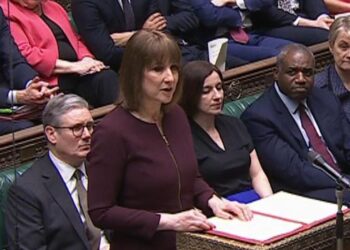 Lower-income households set to be £500 poorer after chancellor’s spring statement – thinktank | Money News