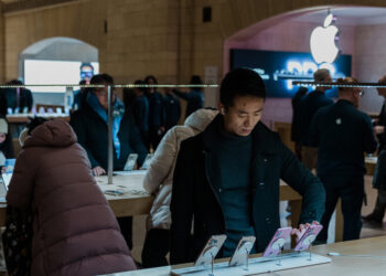 Trump’s New Tariffs Test Apple’s Global Supply Chain