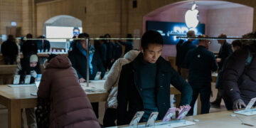 Trump’s New Tariffs Test Apple’s Global Supply Chain