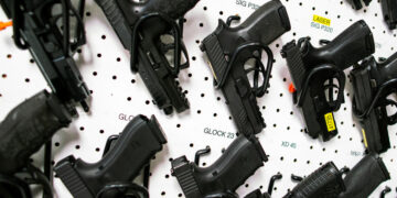 A Split on the Right Over Whether Teenagers Can Have Guns