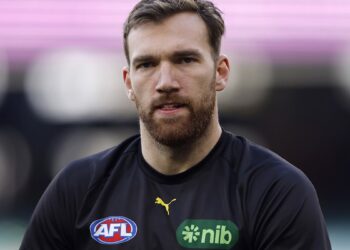 James Hird and Geelong coach Chris Scott give their advice for Richmond defender Noah Balta