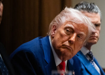 Stocks Dive Again as Angst Rises Over Trump’s Trade War