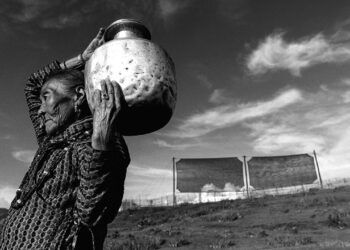 How to harvest moisture from the atmosphere