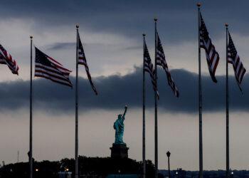 A flight from the dollar could wreck America’s budget