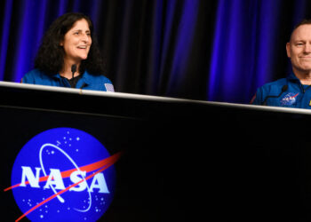 NASA Astronauts Speak for First Time After 9-Month Stay in Space at ISS