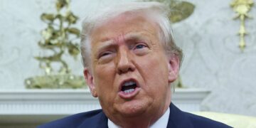 CNN Data Chief Flags ‘Ridiculously Awful’ Trend For Trump