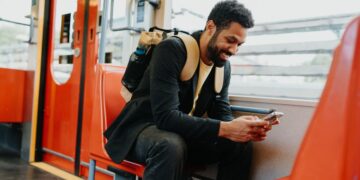 The Biggest Security Risks With Public Wi-Fi