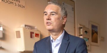 Top NIH Scientist Studying Ultraprocessed Foods Resigns, Says He’s Being Censored