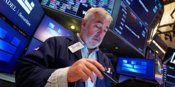 Wall Street’s Rally Roars Into A 3rd Day As Companies’ Profits Keep Piling Up, For Now At Least