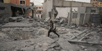 Hamas rejects Israel's latest ceasefire proposal, calls for comprehensive deal