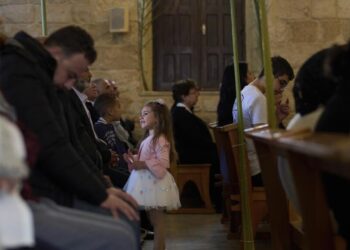 🌟The Bright Side: Christians worldwide celebrate Easter amid joy, war, and resilience