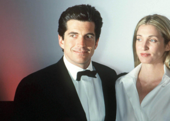 ‘American Love Story’ Set To Cover JFK Jr and Carolyn Bessette