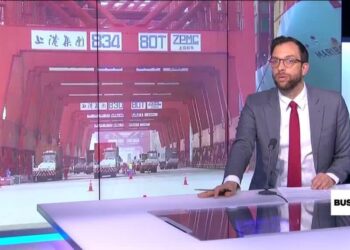 Business – Global shares dip as wolrd markets brace for Trump tariffs