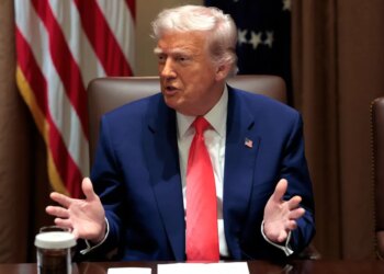 U.S.-China Trade War Worries Markets, Sparks Tariff Negotiations