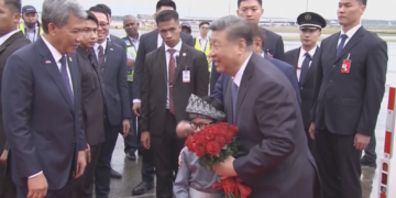 China's Xi continues charm offensive in Southeast Asia