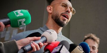 ‘Andrew Tate phenomena’ surges in schools – with boys refusing to talk to female teacher | UK News