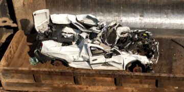 Crush fly-tippers’ vans, government tells councils | Politics News