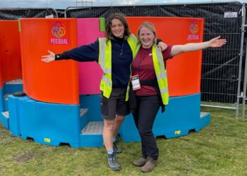 ‘Nervous wees’ of women at London Marathon ‘to be turned into something amazing’ | UK News